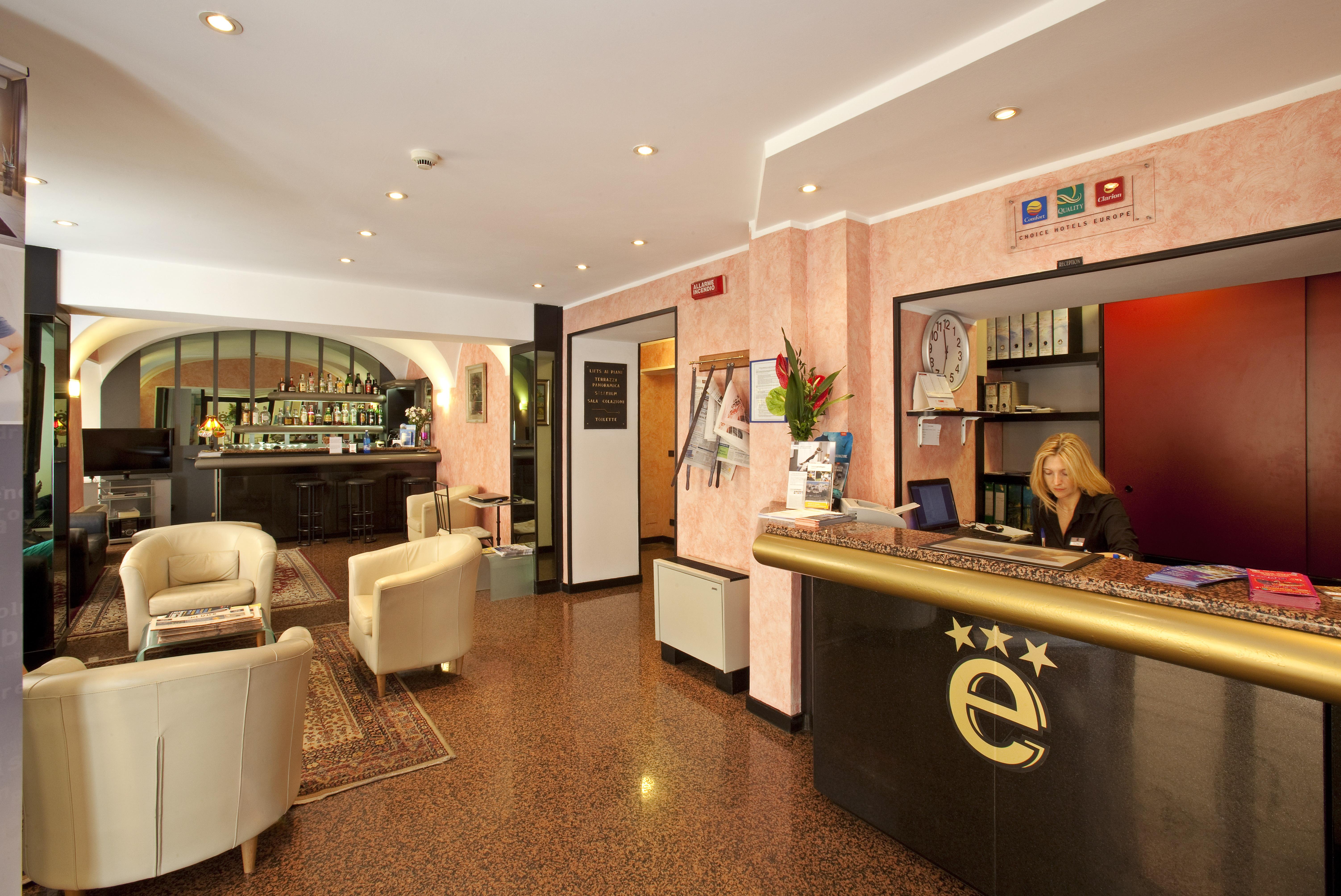 Hotel Europa Генуя Экстерьер фото